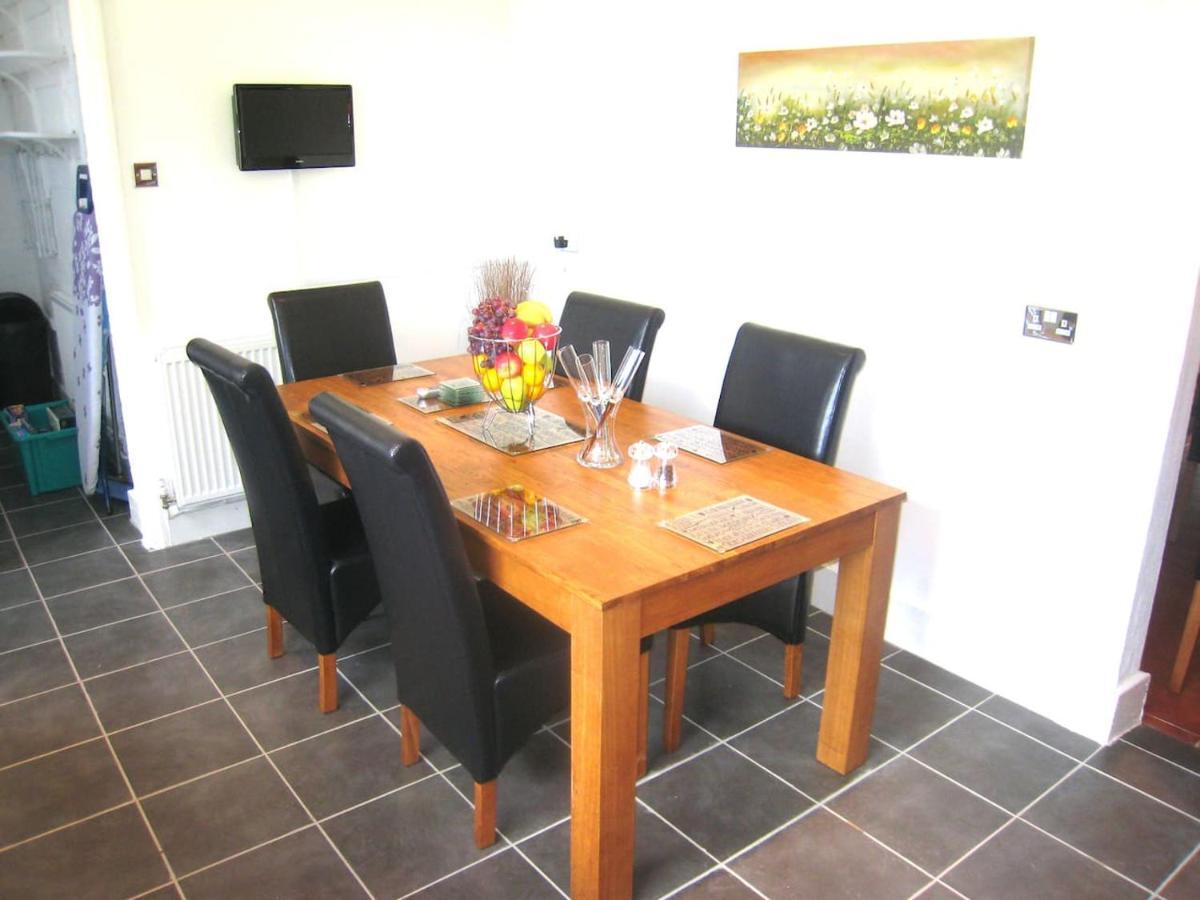 Arden Hill Farmhouse - Hot Tub, Snooker Table, Sleeps 16 Stratford-upon-Avon Luaran gambar